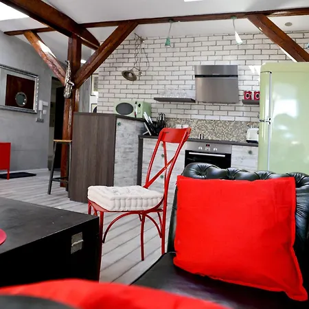 Apartment In The Attic Unikatowe Apartmenty By Stayly *