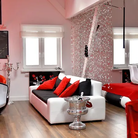 Apartment In The Attic Unikatowe Apartmenty By Stayly *