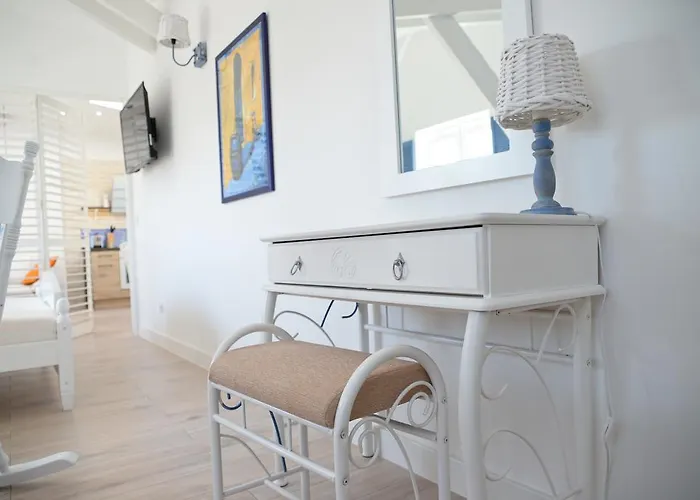 In The Attic Unikatowe Apartmenty By Stayly Lägenhet