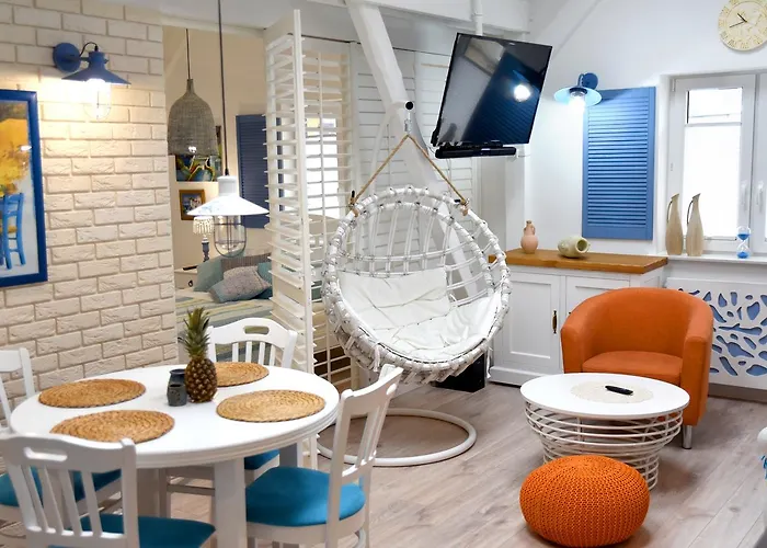 In The Attic Unikatowe Apartmenty By Stayly Lägenhet